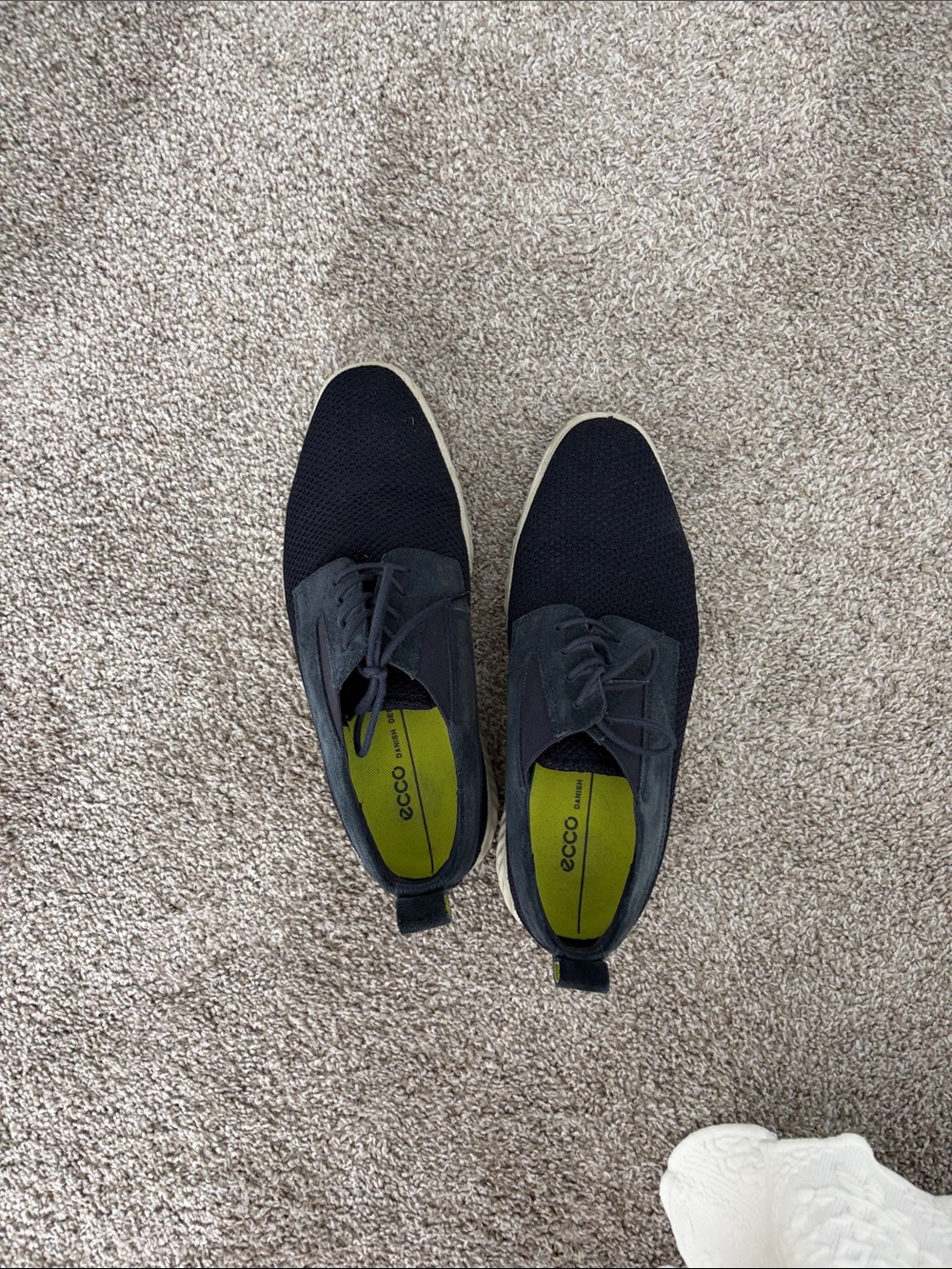 Ecco Men's Black Knit Slip-On Lace-Up Athletic Shoes